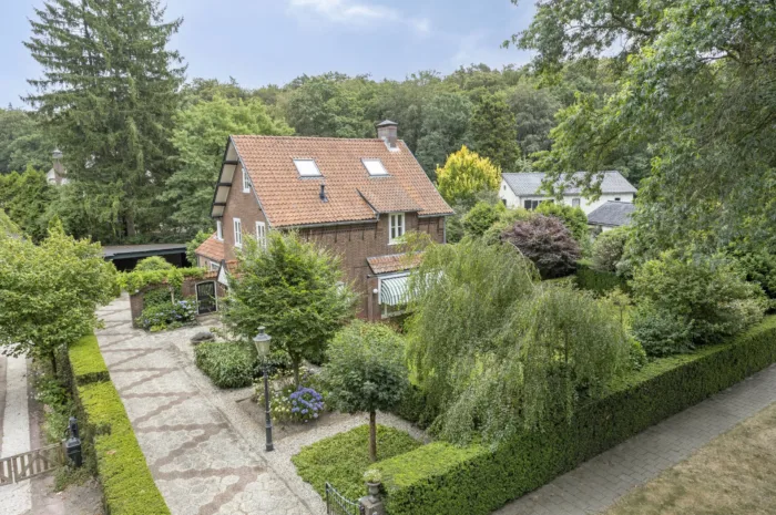 Vrijstaande woning te koop: Beekhuizenseweg 24, Velp