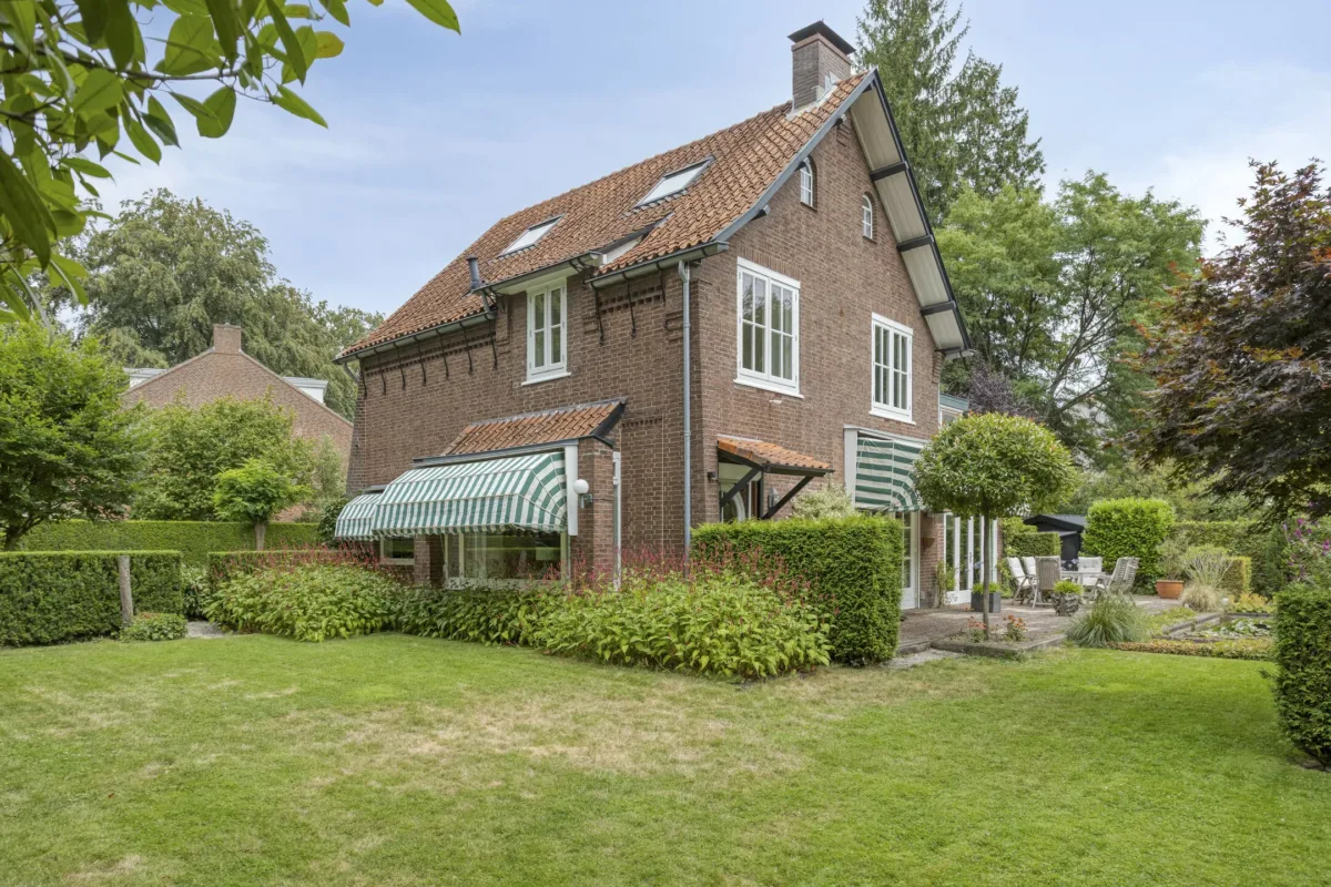 Vrijstaande woning te koop: Beekhuizenseweg 24, Velp